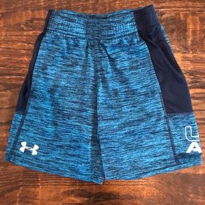 Boys Under Armour short